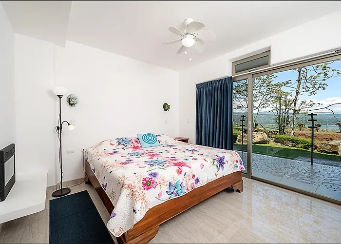 Aparthotel Arenal *