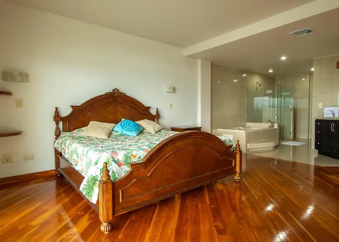 Arenal Aparthotel *