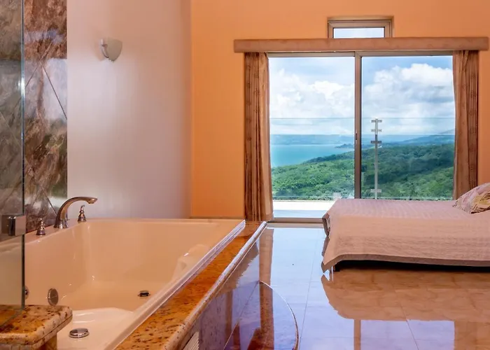 Arenal Aparthotel *